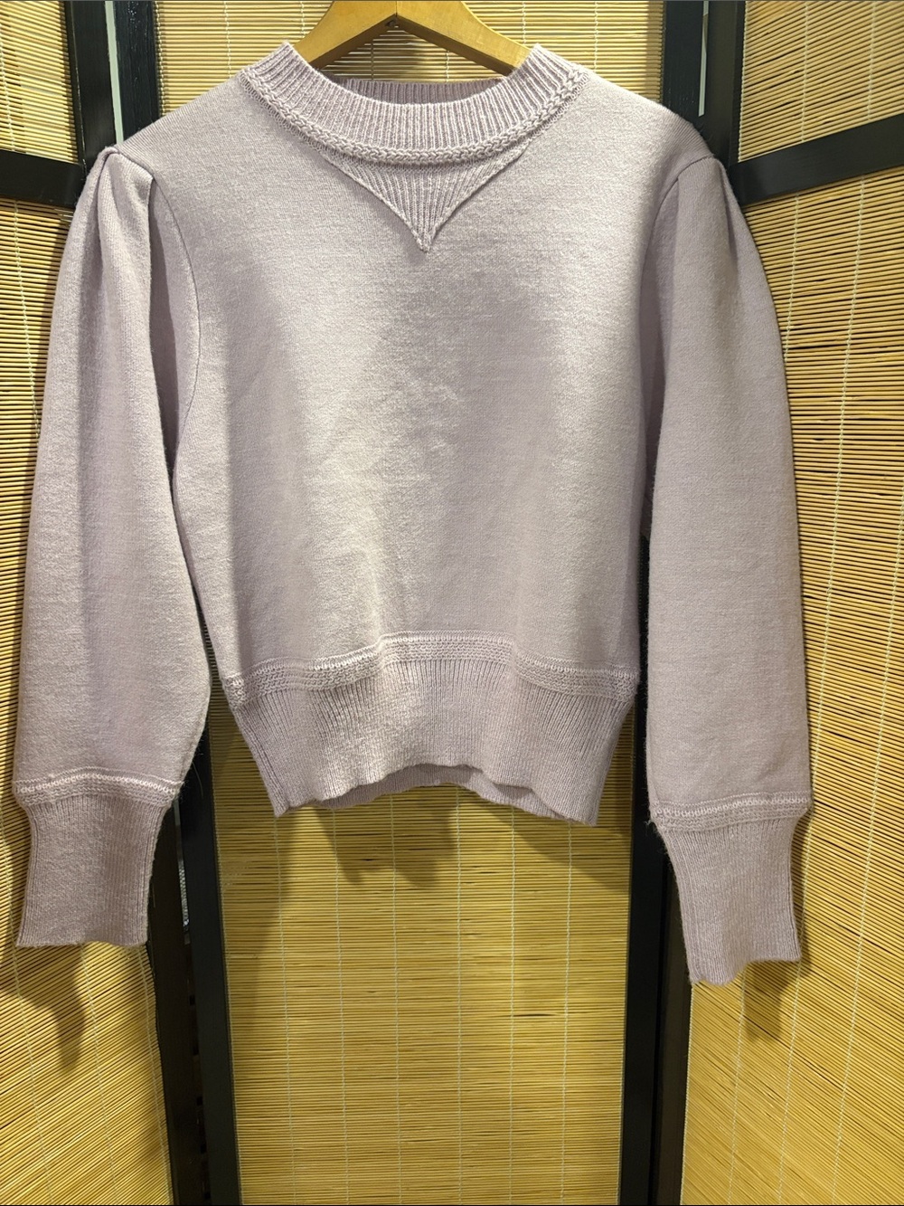 Puff-Sleeve Crewneck Sweater in Lavender